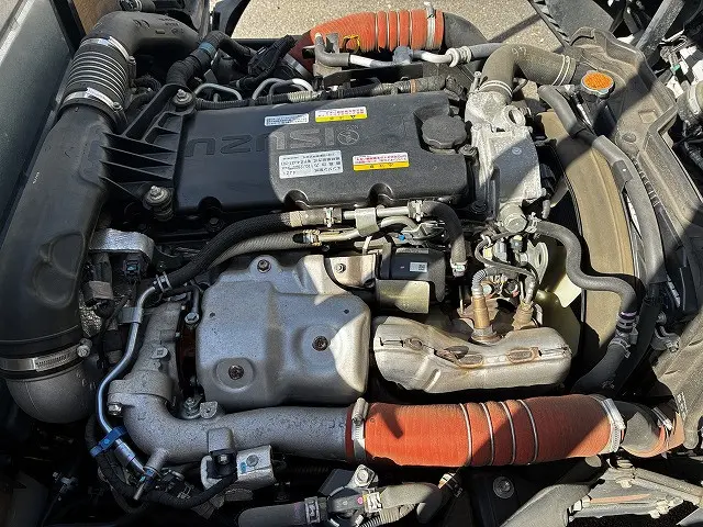 いすゞ エルフ 2RG-NJR88A(2WD)の写真20