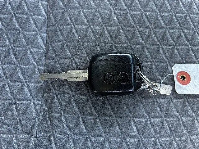 いすゞ エルフ 2RG-NJR88A(2WD)の写真45