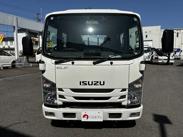 いすゞ エルフ 2RG-NLR88AR(2WD)の写真2