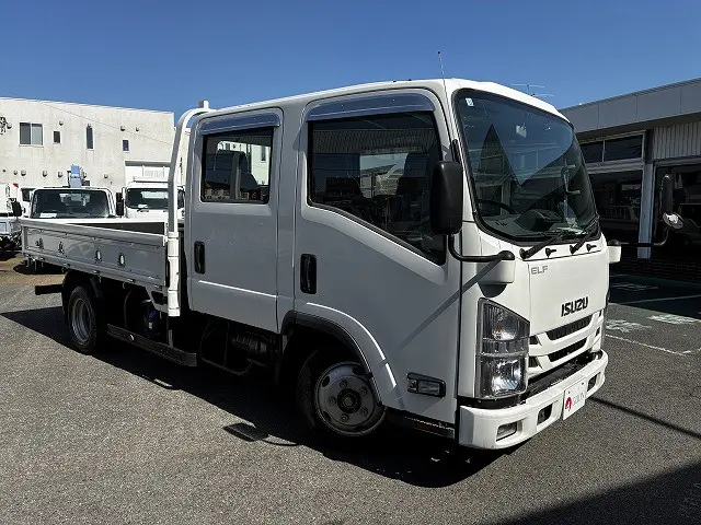 いすゞ エルフ 2RG-NLR88AR(2WD)の写真3