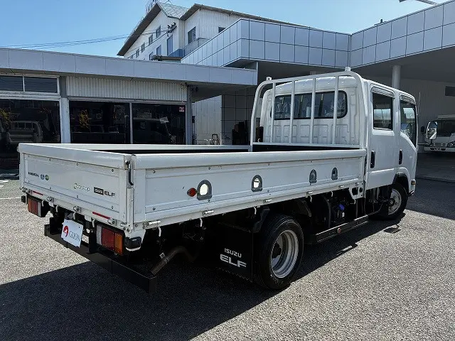 いすゞ エルフ 2RG-NLR88AR(2WD)の写真8