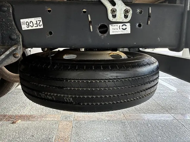 いすゞ エルフ 2RG-NLR88AR(2WD)の写真24