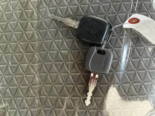 いすゞ エルフ 2RG-NLR88AR(2WD)の写真37