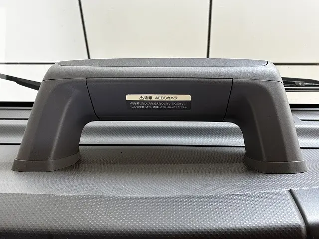 いすゞ エルフ 2RG-NLR88AR(2WD)の写真44