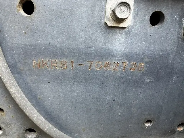 いすゞ エルフ PB-NKR81A(2WD)の写真18