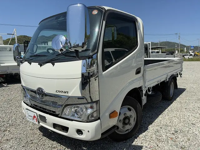 トヨタ ダイナ 2PG-XZU605(2WD)の写真1