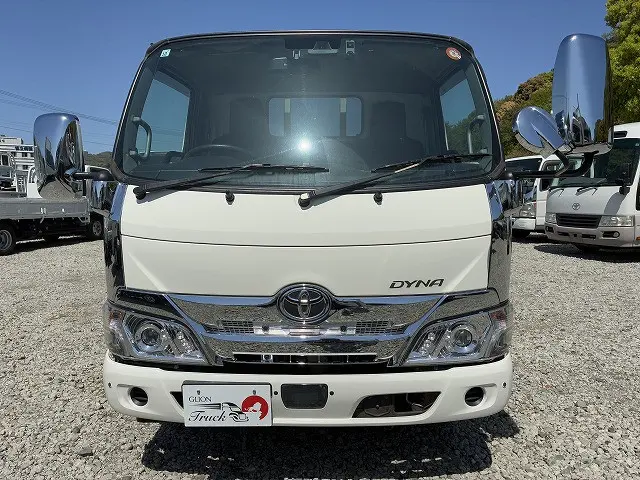 トヨタ ダイナ 2PG-XZU605(2WD)の写真2