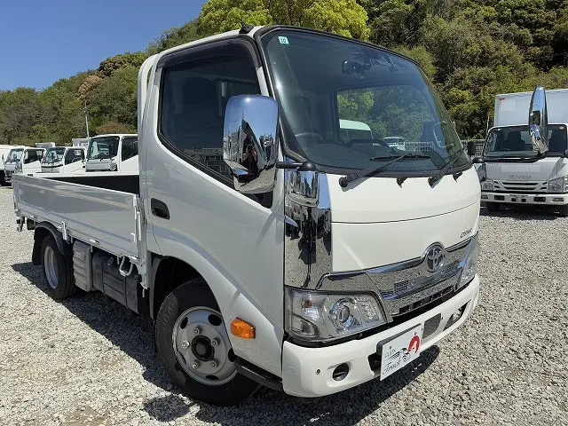 トヨタ ダイナ 2PG-XZU605(2WD)の写真3