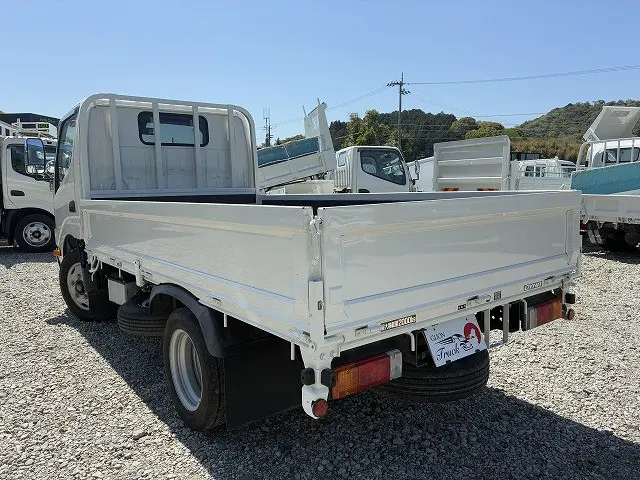 トヨタ ダイナ 2PG-XZU605(2WD)の写真6