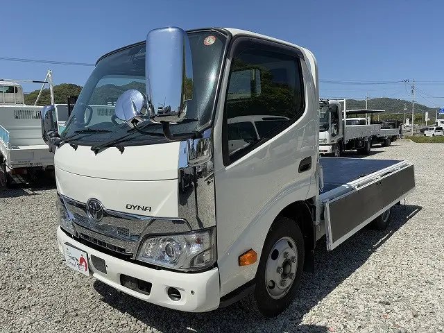 トヨタ ダイナ 2PG-XZU605(2WD)の写真9
