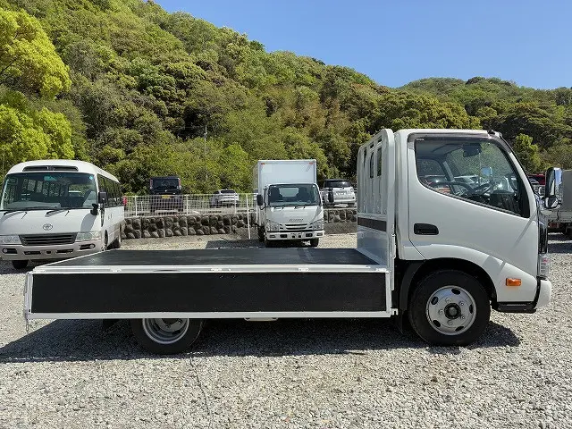 トヨタ ダイナ 2PG-XZU605(2WD)の写真12