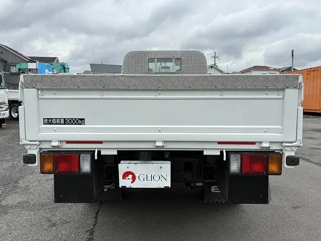 いすゞ エルフ TRG-NKR85A(2WD)の写真7