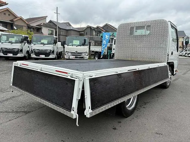 いすゞ エルフ TRG-NKR85A(2WD)の写真14