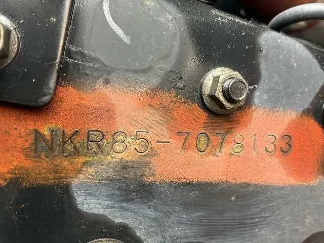 いすゞ エルフ TRG-NKR85A(2WD)の写真16