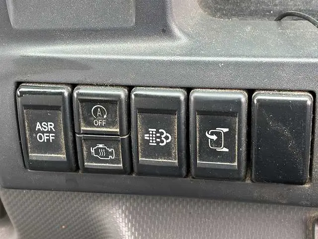 いすゞ エルフ TRG-NKR85A(2WD)の写真43