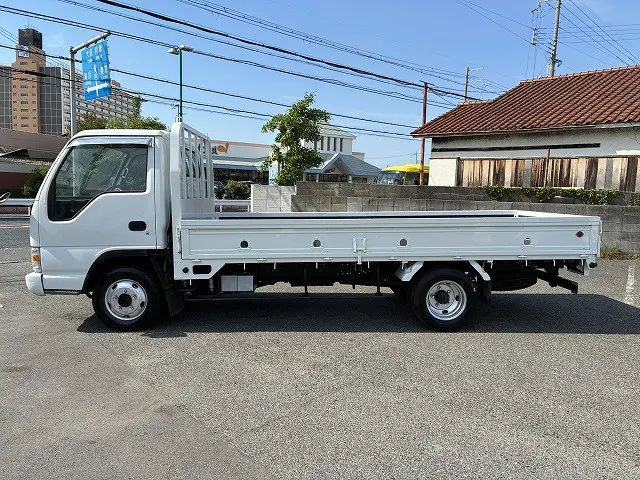 いすゞ エルフ KR-NPR81LV(2WD)の写真4
