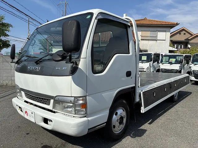 いすゞ エルフ KR-NPR81LV(2WD)の写真9