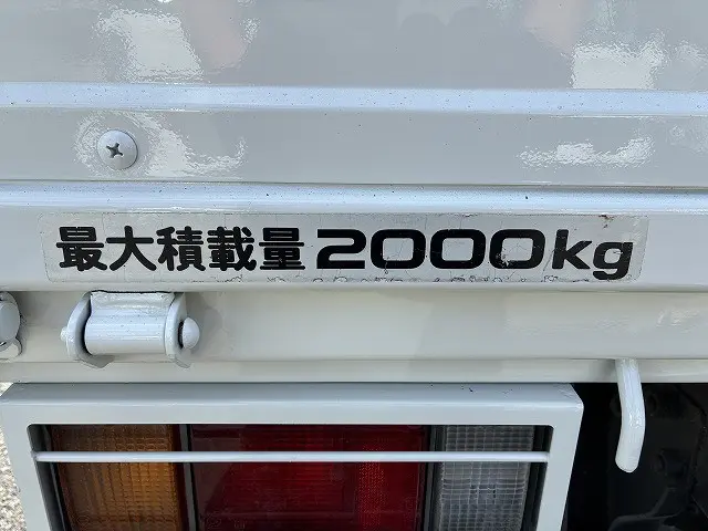 いすゞ エルフ KR-NPR81LV(2WD)の写真16