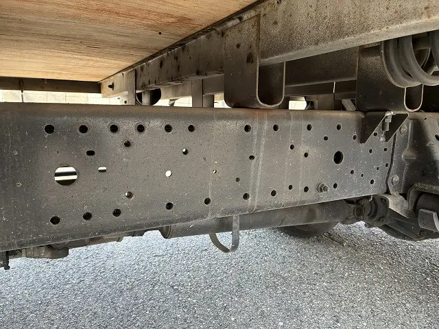 いすゞ エルフ KR-NPR81LV(2WD)の写真17