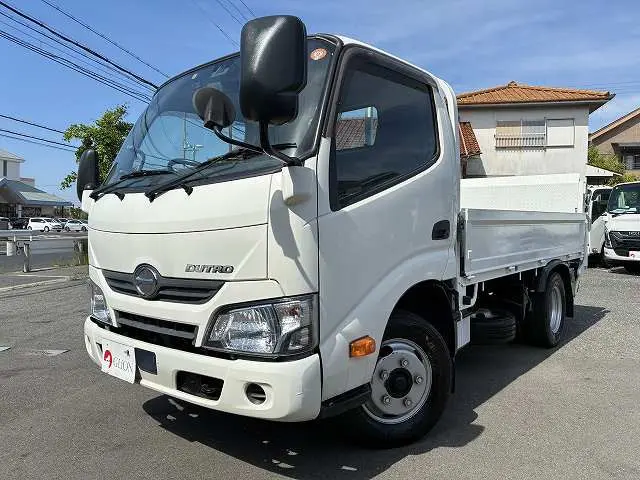 日野 デュトロ TKG-XZC605M(2WD)の写真1