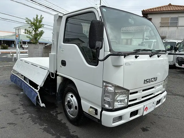 いすゞ エルフ TKG-NJR85AD(2WD)の写真10