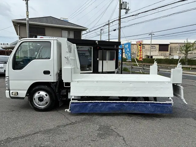 いすゞ エルフ TKG-NJR85AD(2WD)の写真11