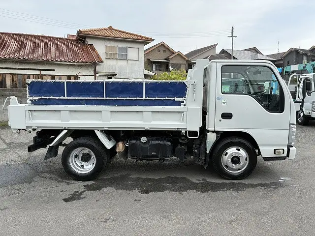 いすゞ エルフ TKG-NJR85AD(2WD)の写真19