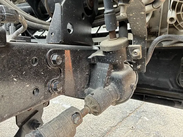 いすゞ エルフ TKG-NJR85AD(2WD)の写真47