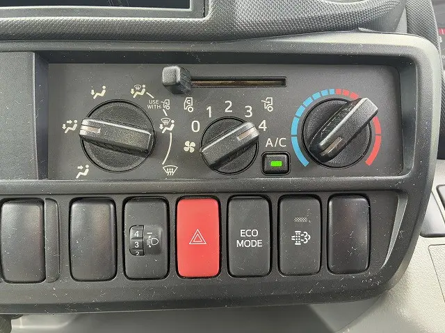 日野 デュトロ TKG-XZC655M(2WD)の写真38