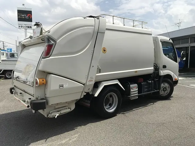 日野 デュトロ 2RG-XZU605X(2WD)の写真3