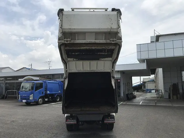 日野 デュトロ 2RG-XZU605X(2WD)の写真13