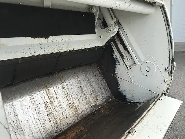 日野 デュトロ 2RG-XZU605X(2WD)の写真32