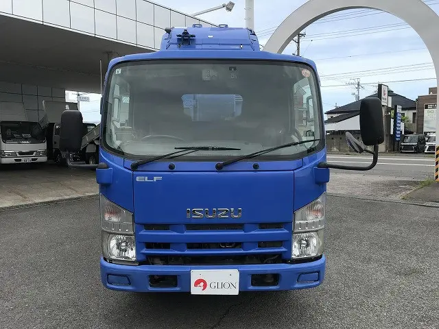 いすゞ エルフ BKG-NMR85AN(2WD)の写真10
