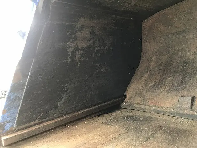 いすゞ エルフ BKG-NMR85AN(2WD)の写真21