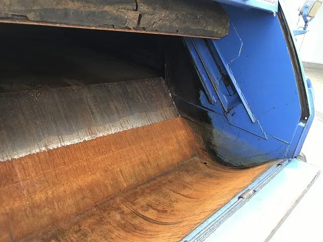 いすゞ エルフ BKG-NMR85AN(2WD)の写真28