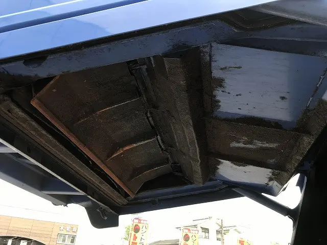 いすゞ エルフ BKG-NMR85AN(2WD)の写真33