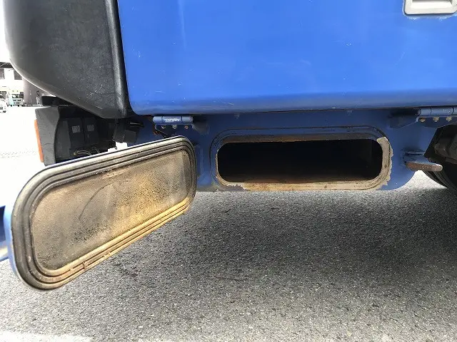 いすゞ エルフ BKG-NMR85AN(2WD)の写真41