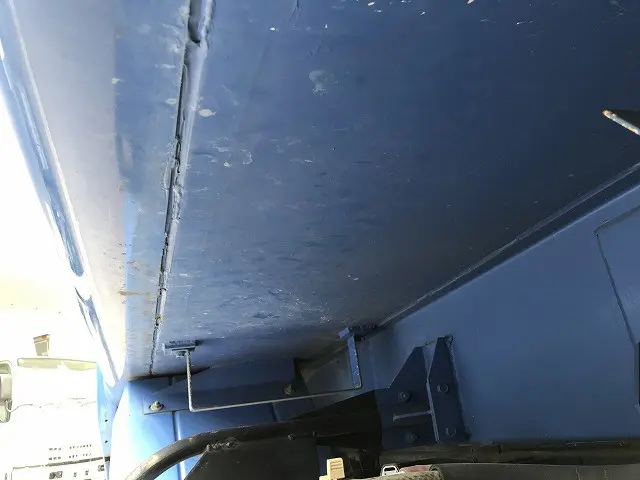 いすゞ エルフ BKG-NMR85AN(2WD)の写真46