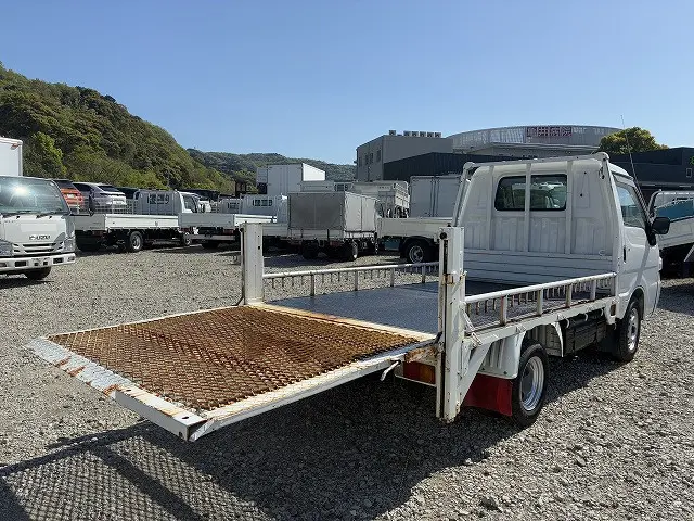 マツダ ボンゴトラック GC-SK82T(2WD)の写真36