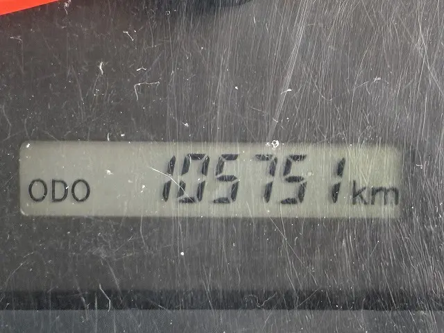 いすゞ エルフ 2RG-NHR88AN(2WD)の写真34