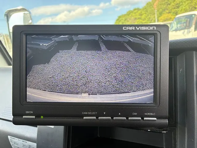 いすゞ エルフ 2RG-NHR88AN(2WD)の写真46