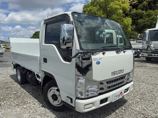 いすゞ エルフ TKG-NHR85A(2WD)の写真3