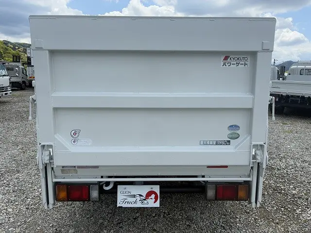 いすゞ エルフ TKG-NHR85A(2WD)の写真7