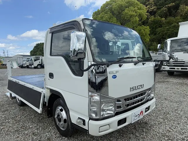 いすゞ エルフ TKG-NHR85A(2WD)の写真10