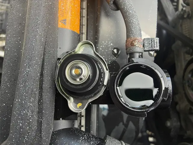 いすゞ エルフ TKG-NHR85A(2WD)の写真23