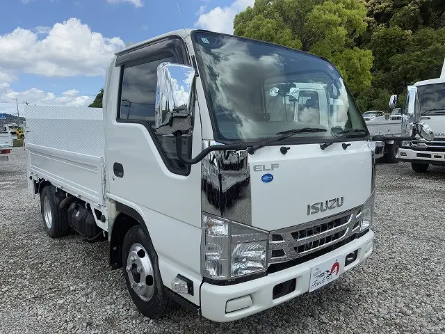 いすゞ エルフ TKG-NHR85A(2WD)の写真29