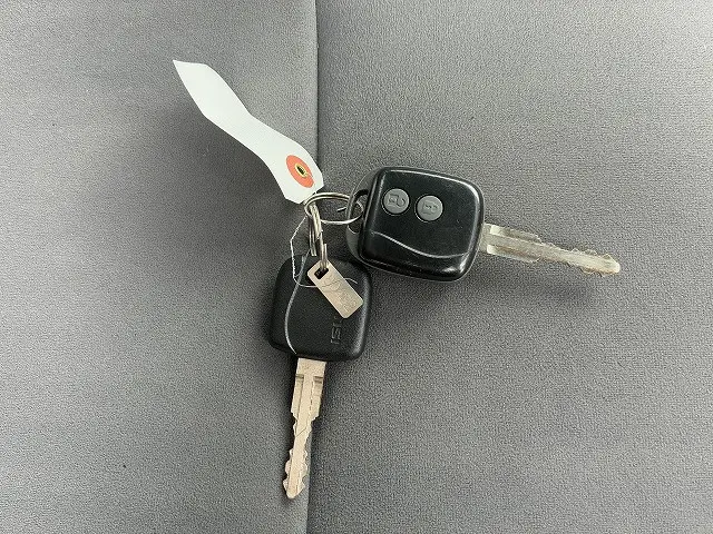 いすゞ エルフ TKG-NHR85A(2WD)の写真48