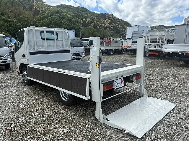 トヨタ ダイナ 2RG-XZC605(2WD)の写真13