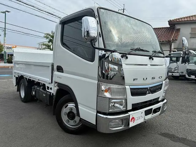 三菱 キャンター 2RG-FBA20(2WD)の写真3