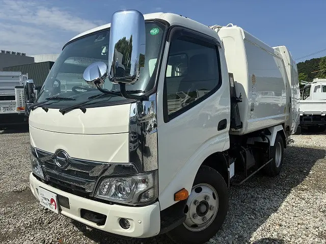 日野 デュトロ 2RG-XZU605X(2WD)の写真1